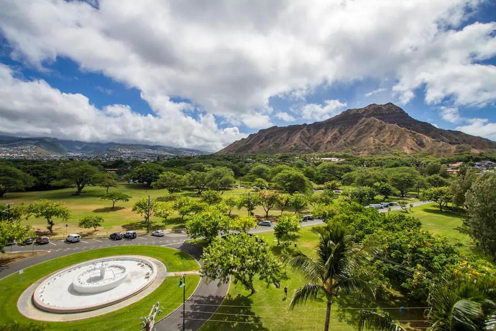 Diamond Head Beach Hotel Гонолулу Екстер'єр фото