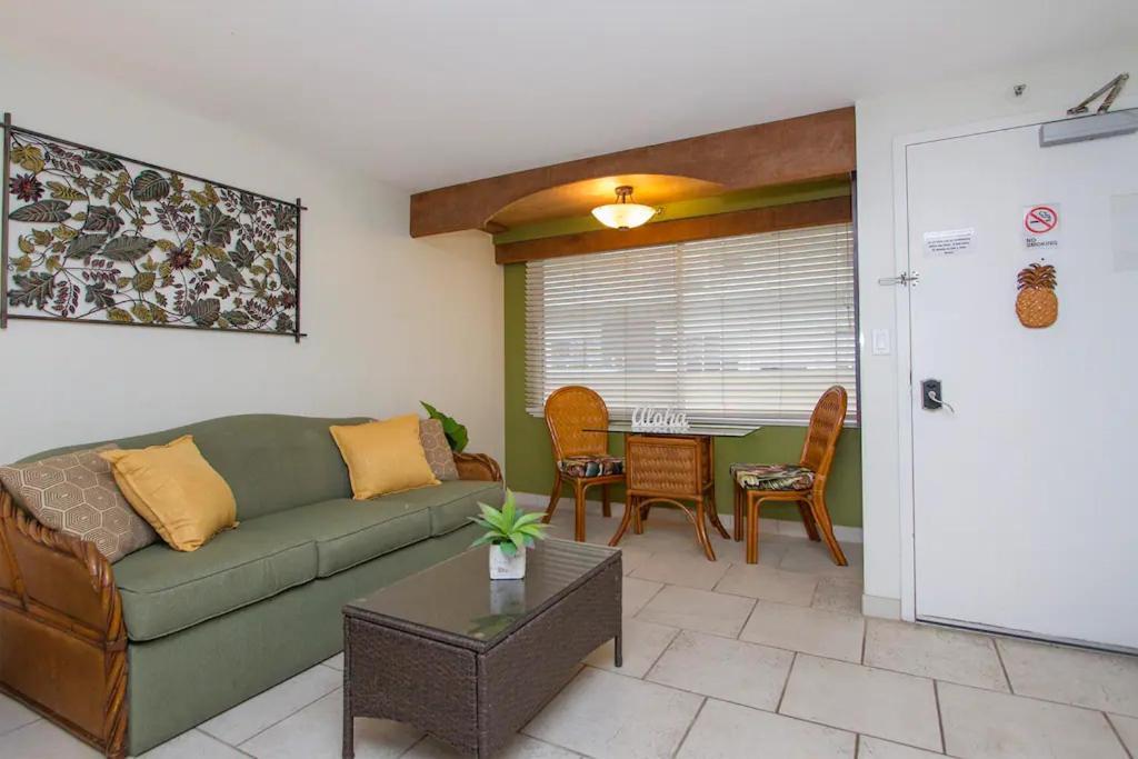 Diamond Head Beach Hotel Гонолулу Номер фото